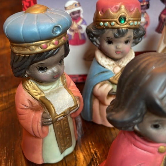 African American Nativity Set Vintage - Picture 5 of 7